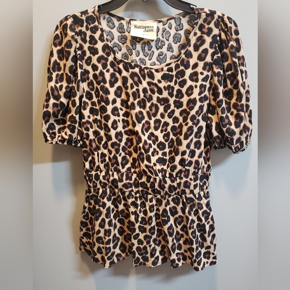 Savanna Jane Leopard Print Puff Short Sleeve Top, Small - Picture 1 of 6